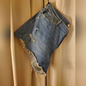 Abercrombie 4" curve love mom short, Size 20, NWT